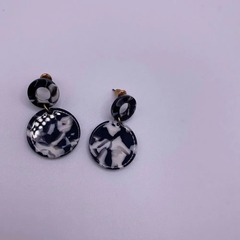 4/$20 Marbled Drop Earrings